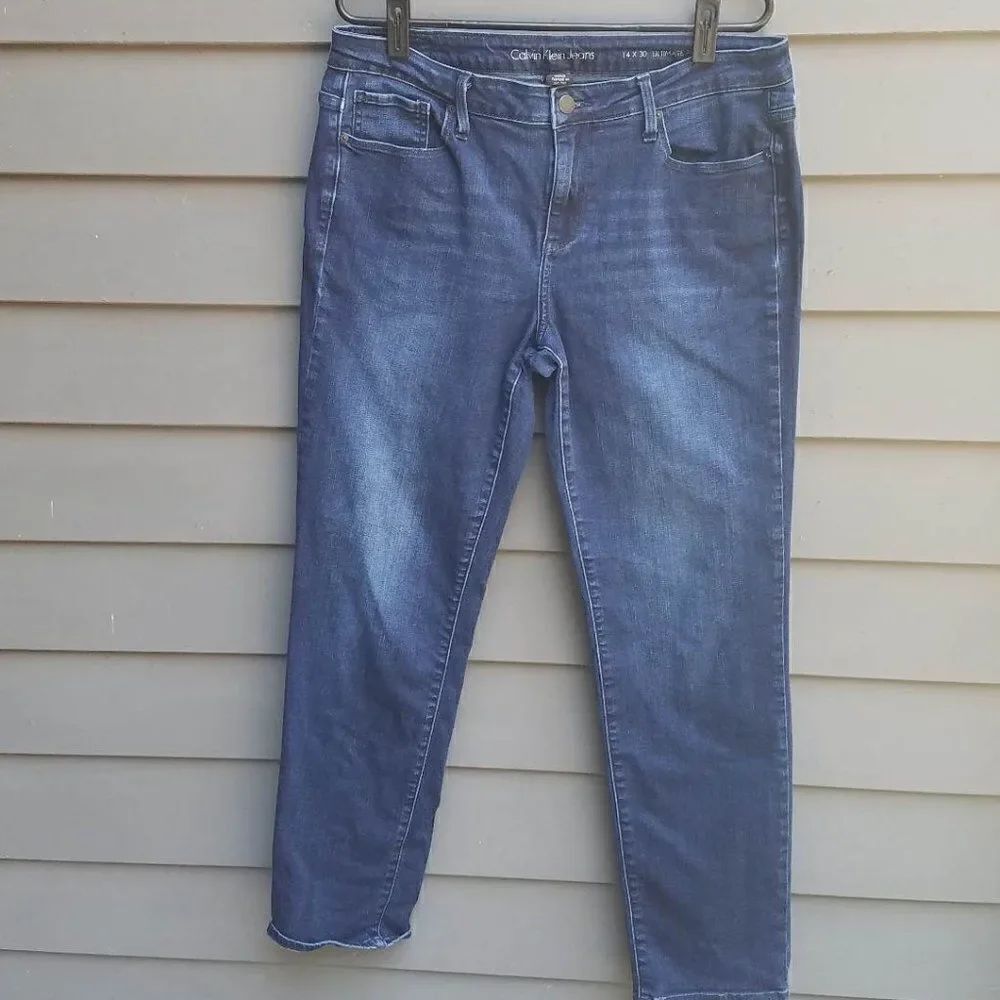 Calvin Klein Ultimate Skinny Jeans Size 14 x 30